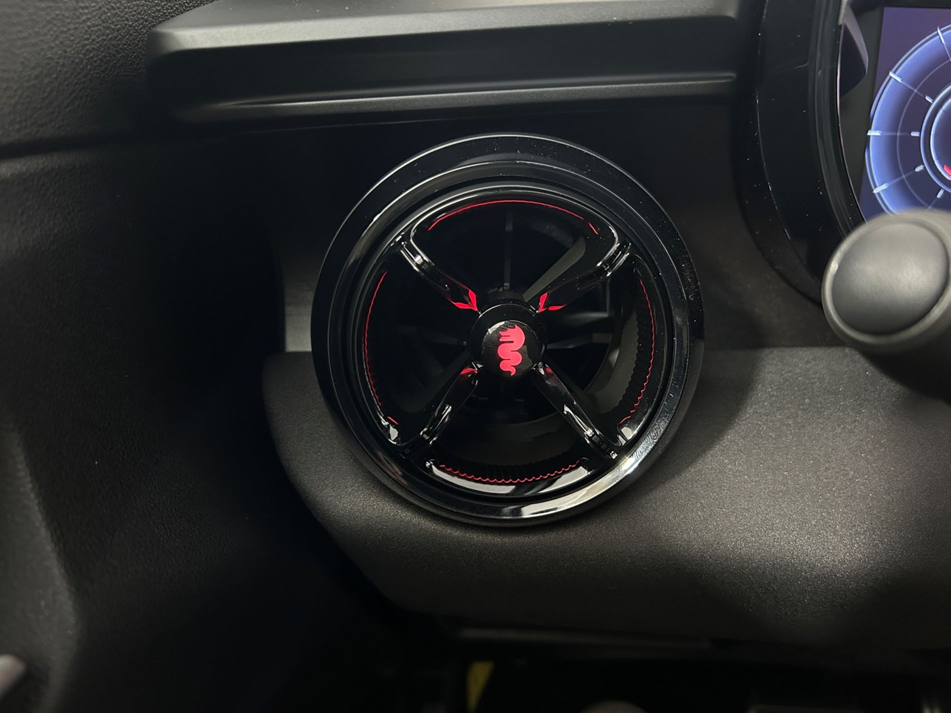 Junior 1.2 ibrida Speciale - Autoviemme